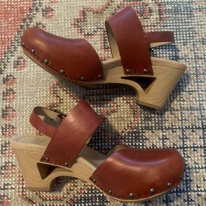 Dansko Thea Clog